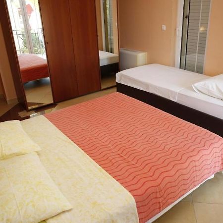 Vila Nara Hotel Vodice Buitenkant foto