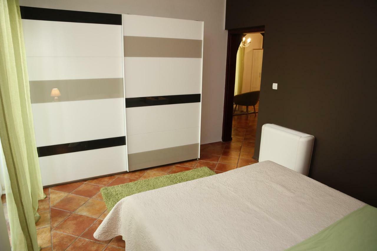 Vila Nara Hotel Vodice Buitenkant foto